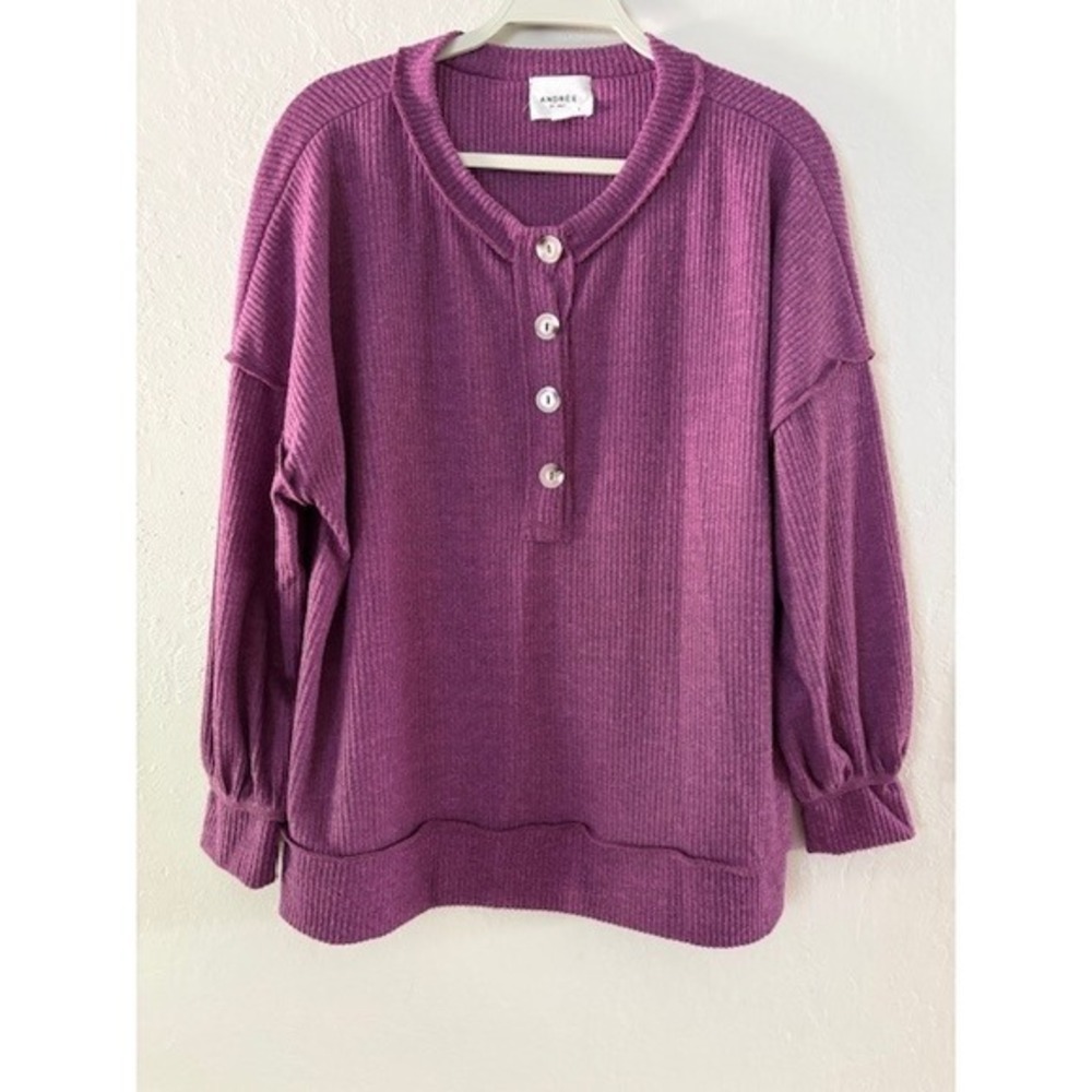 Andree By Unit Purple Ribbed Knit Button Up Long Sleeve Top Womens Large‎